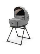 Inglesina Aptica XT Canyon Grey mózeskosár