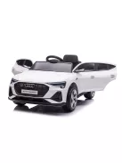 Elektromos autó AUDI Q4 e-tron sportback Baby Mix
