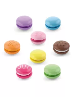 Dús szivárványos macaronok Viga
