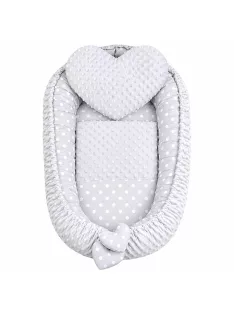   Luxus babafészek párnával és paplannal New Baby Minkyből Szívecske szürke