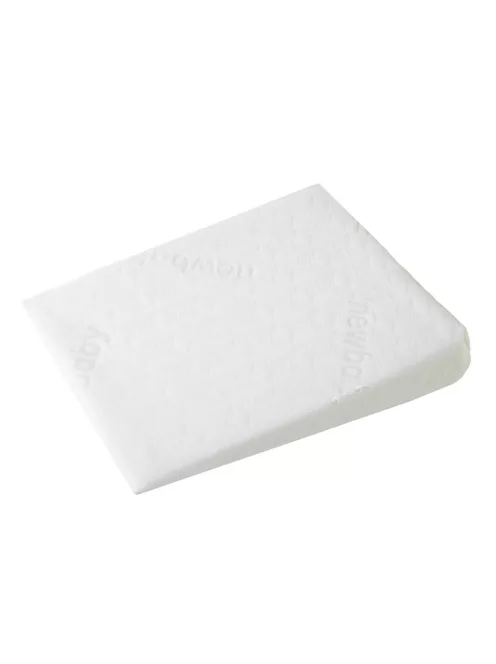 Baba párna - ék alakú New Baby BASIC fehér 30x37 cm kocsiba, RAKTÁRON