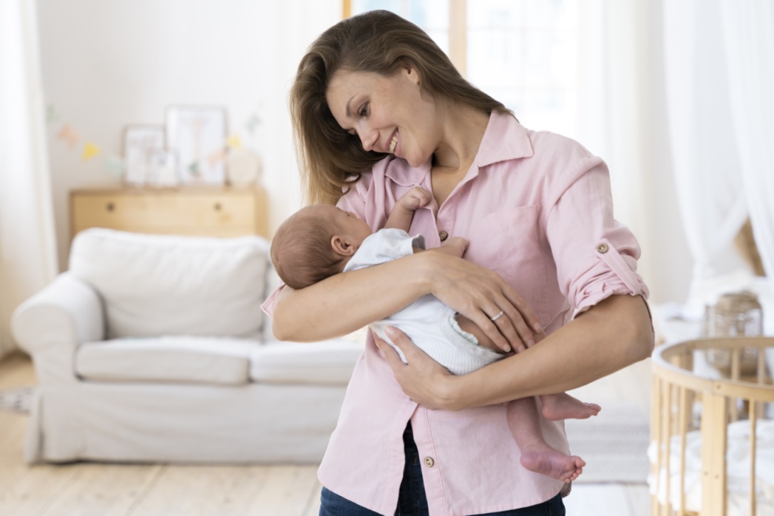 Gyermekágyas időszak és szülés utáni depresszió: Az anyaság rejtett kihívásai