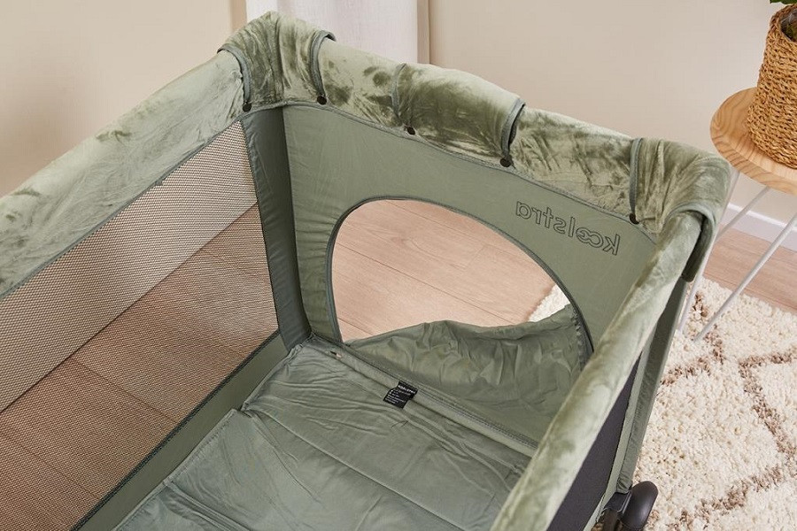 Koelstra T5 utazóágy Moss green LUX